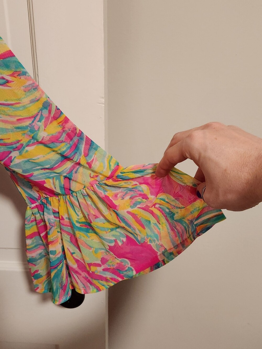 🦄VERY HTF Lilly Pulitzer🦄 - Alfresco Coverup - Picture 12 of 16